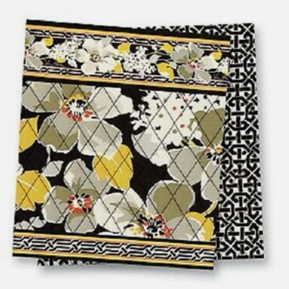 NWT NIB Vera Bradley Dogwood Photo Ornament Set includes 2 Coordinating Frames - Picture 7 of 7